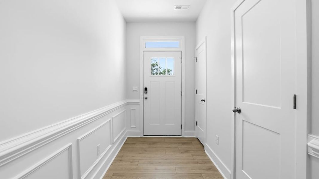 Spacious, unfurnished interior of a new home in Hidden Hills, Spartanburg (Image 13).