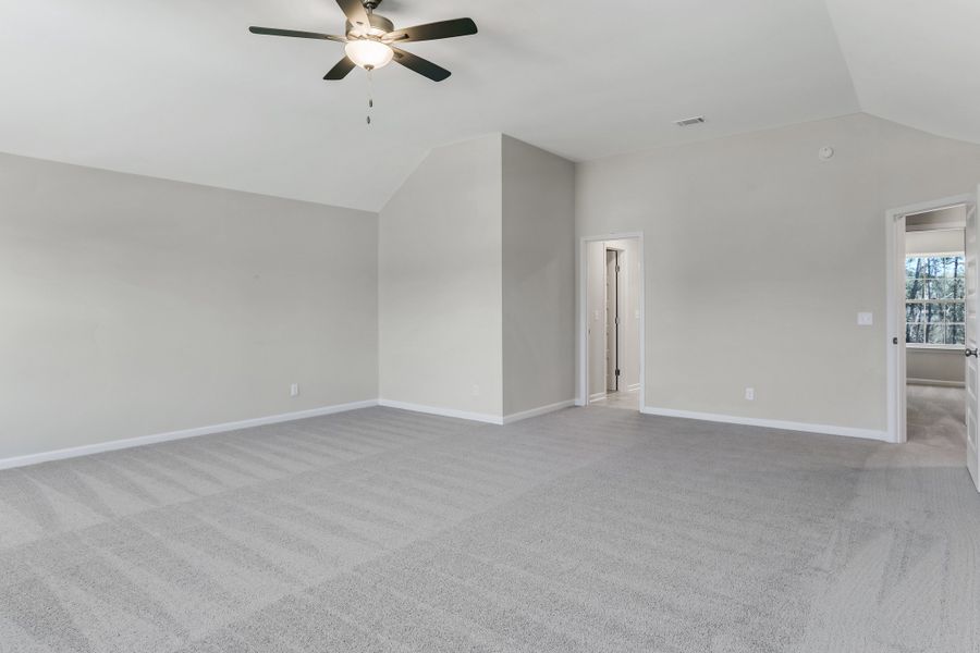 Representative unfurnished interior of a home built from the The Cedar Creek by RTS Homes in Grand Reserve, Hinesville (Image 20).