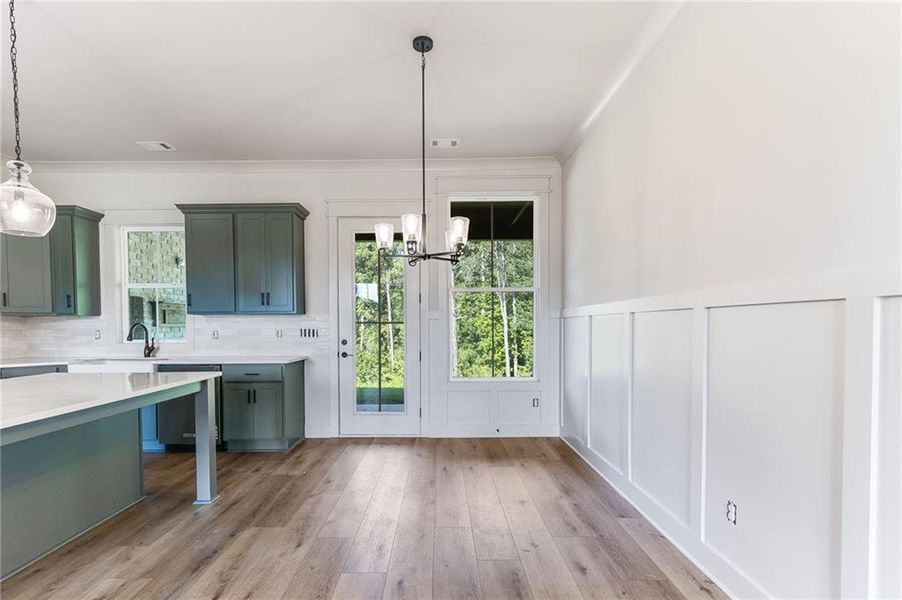 Furnished interior view inside a new home in , Dallas (Image 10).