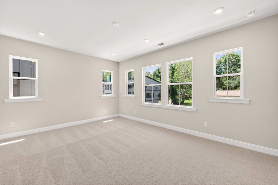 Spacious, unfurnished interior of a new home in Old Town Village, Waxhaw (Image 29). Spacious, unfurnished interior of a new home in Old Town Village, Waxhaw (Image 29).