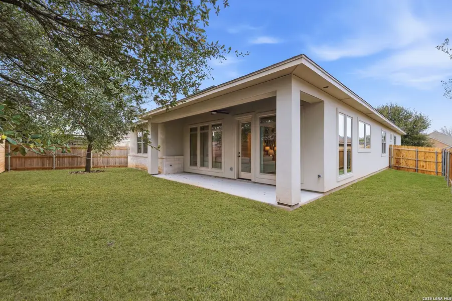 Exterior details and patio area of a home in , New Braunfels (Image 3).