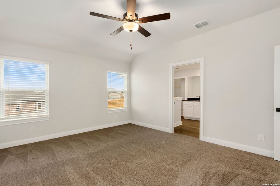 Spacious, unfurnished interior of a new home in Hightop Ridge, Converse (Image 11).