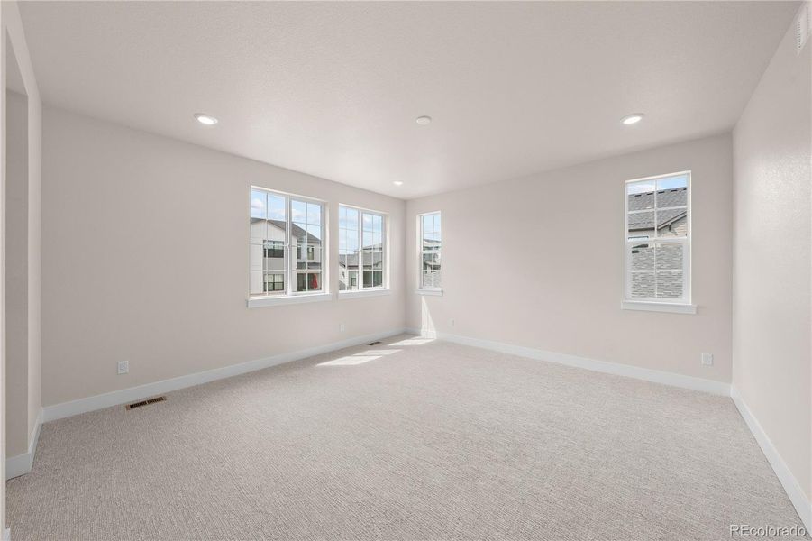 Spacious, unfurnished interior of a new home in Harmony at Sterling Ranch, Littleton (Image 21). Spacious, unfurnished interior of a new home in Harmony at Sterling Ranch, Littleton (Image 21).