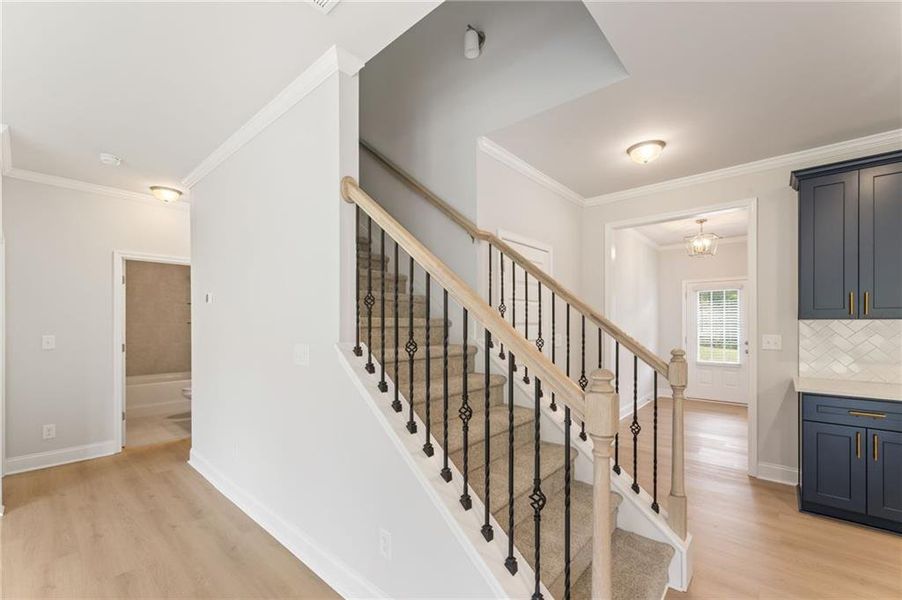 Spacious, unfurnished interior of a new home in Hellen Valley, Braselton (Image 30).