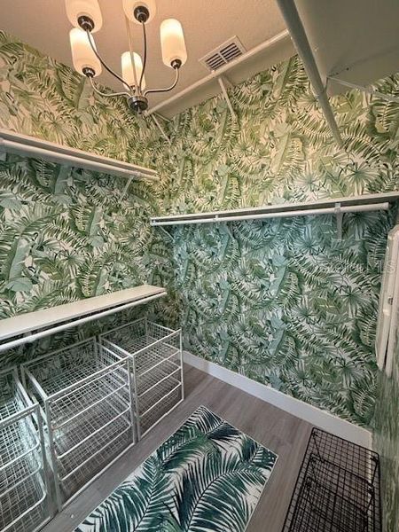 Image 89 of a home in .