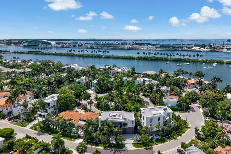 Image 43 of a home in .