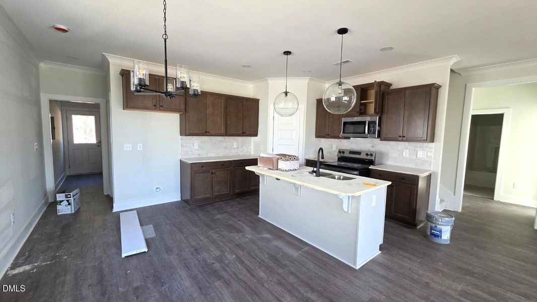 Lot 154 Surrey (6) (Medium)