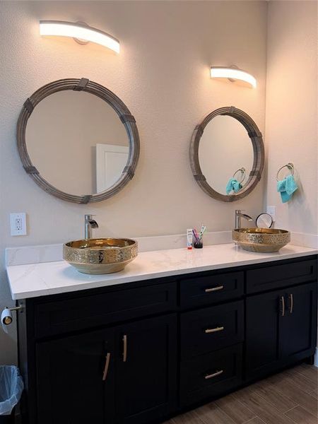 Furnished interior view inside a new home in , Kemp (Image 5).