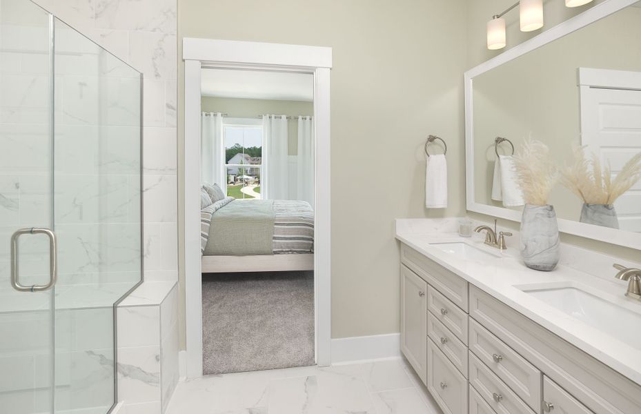 Well appointed secondary bathroom Well appointed secondary bathroom