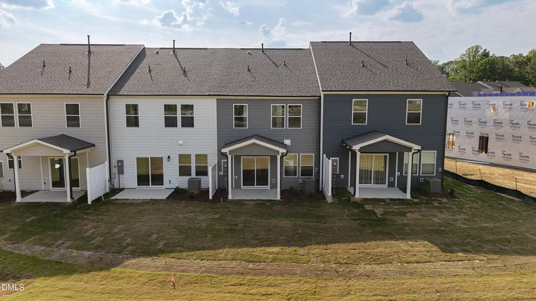 03 - Lot 110 Rear