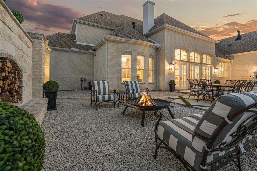 Exterior details and patio area of a home in , Aledo (Image 4).