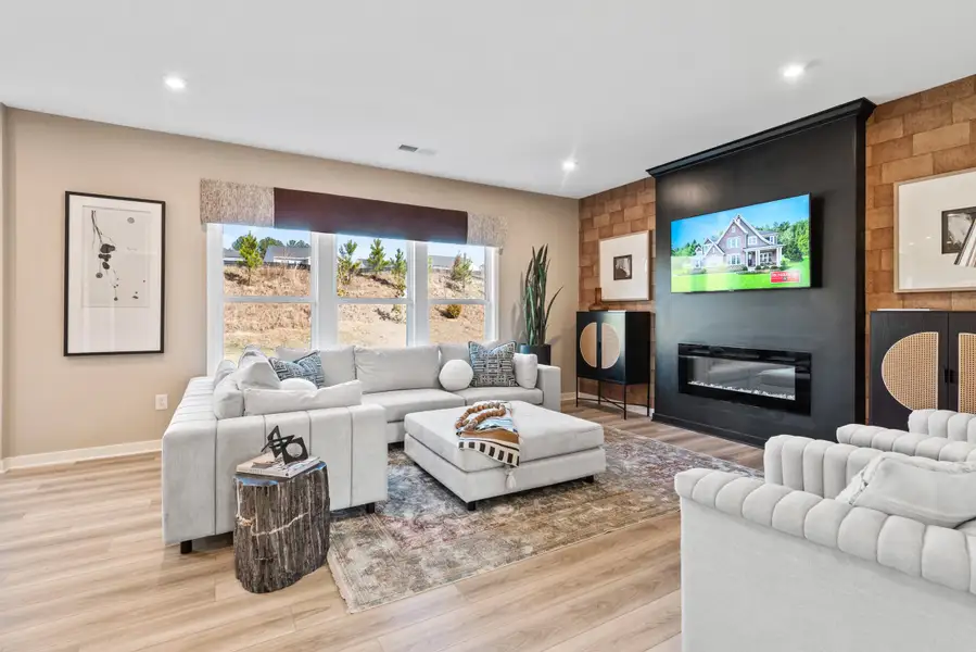 Representative furnished interior of a home built from the Greenbriar by Fischer Homes in Three Rivers, Rome (Image 9).