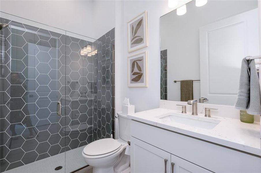 Furnished interior view inside a new home in , Englewood (Image 66).