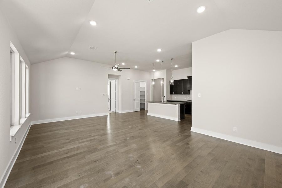 Spacious, unfurnished interior of a new home in Discovery Collection at Bridgewater, Midlothian (Image 14).