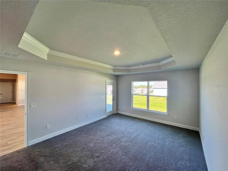 Spacious, unfurnished interior of a new home in , Summerfield (Image 12).