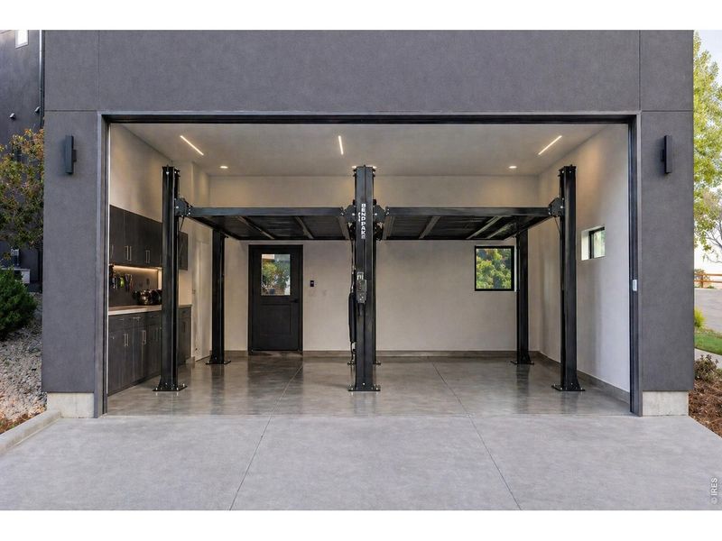 Image 25 of a home in .