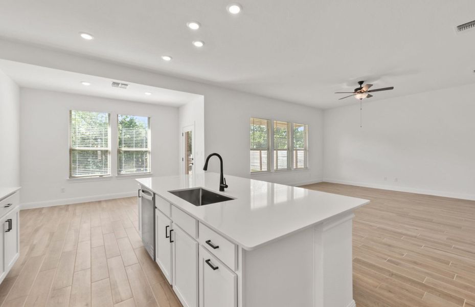 Representative furnished interior of a home built from the Wallace by Pulte Homes in Bluffview Reserve, Leander (Image 11).