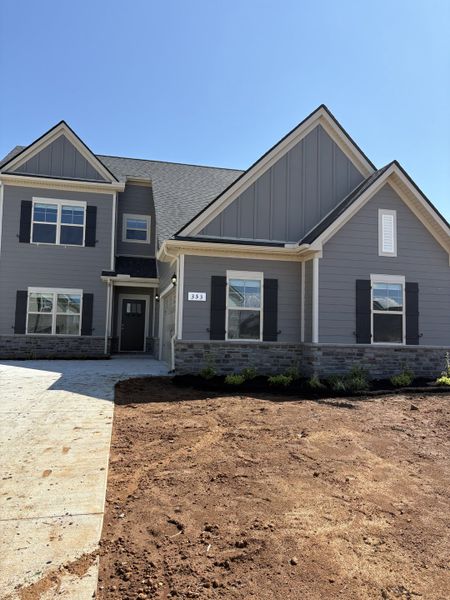 Exterior details and patio area of a home in Woodruff Cove, Murfreesboro (Image 1). Exterior details and patio area of a home in Woodruff Cove, Murfreesboro (Image 1).