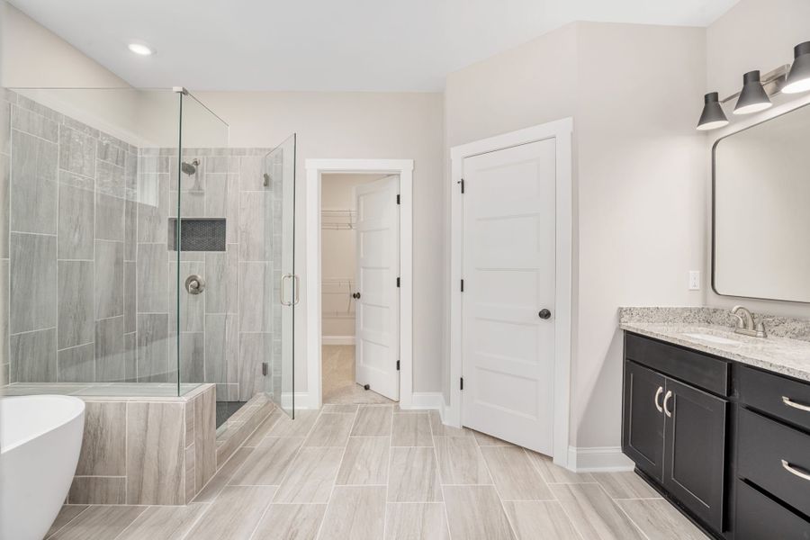 Image 45 of a home in Flint Farms.