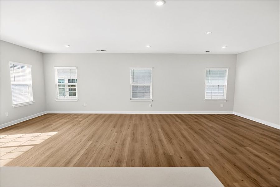 Spacious, unfurnished interior of a new home in Berkeley, Spartanburg (Image 18). Spacious, unfurnished interior of a new home in Berkeley, Spartanburg (Image 18).
