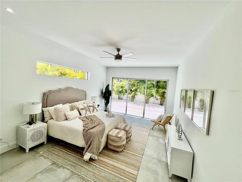 Furnished interior view inside a new home in , Sarasota (Image 34).