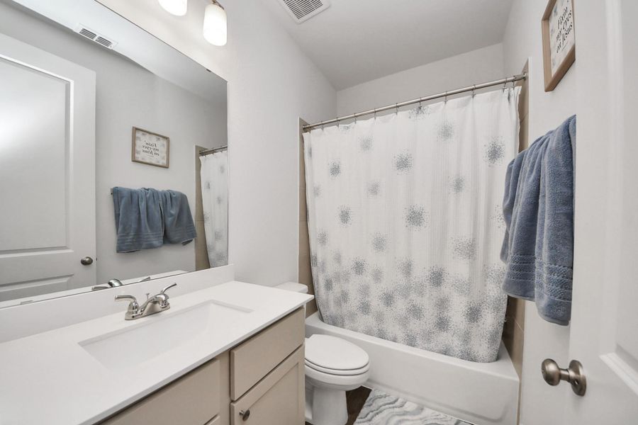 Full bathroom 2 (3 bathrooms total in home)