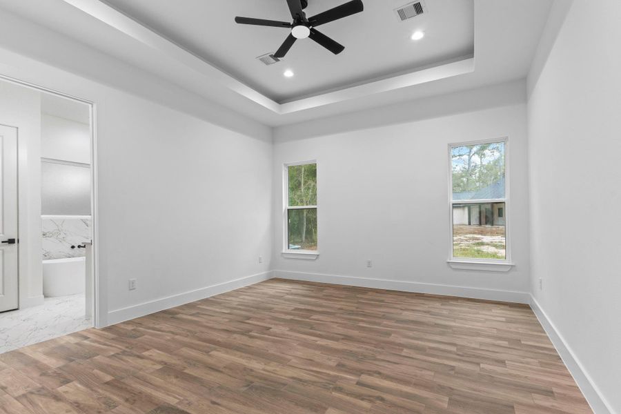 Spacious, unfurnished interior of a new home in , New Caney (Image 16).