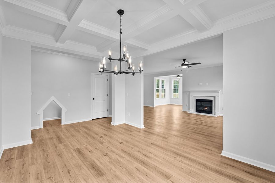 Image 55 of a home in Lilah Grove.