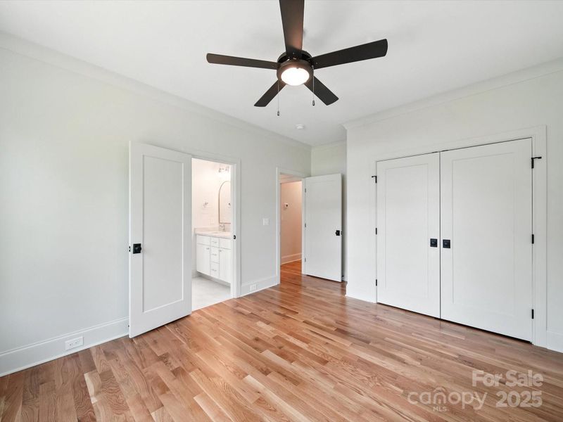 Spacious, unfurnished interior of a new home in , Charlotte (Image 20).