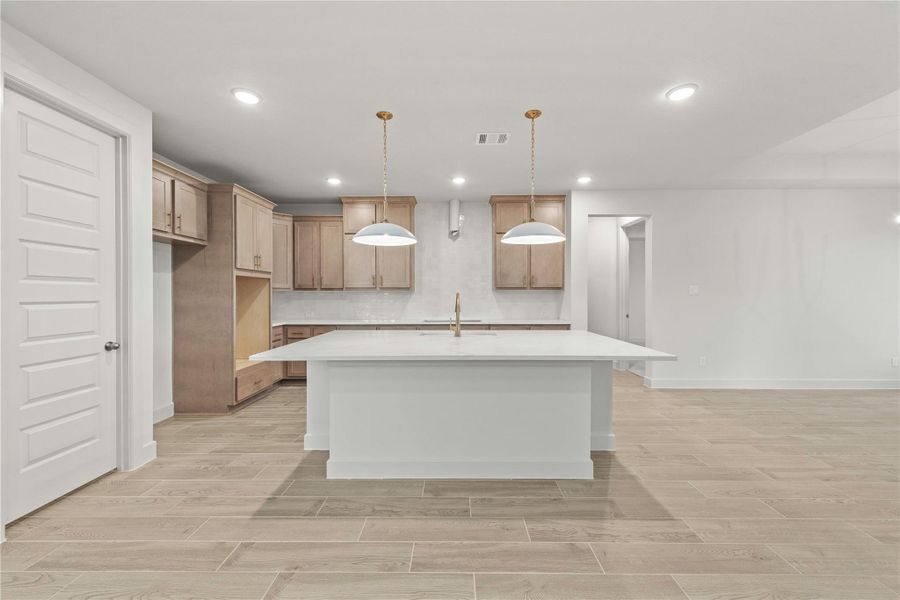 Representative image. Features, specifications, selections and colors may vary.