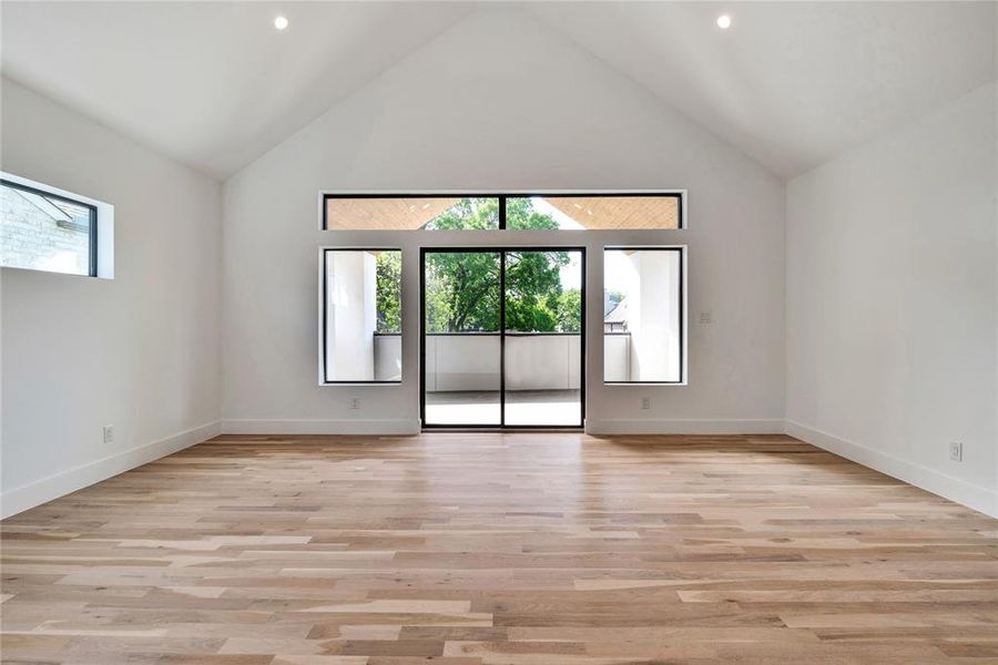 Spacious, unfurnished interior of a new home in , Dallas (Image 19). Spacious, unfurnished interior of a new home in , Dallas (Image 19).