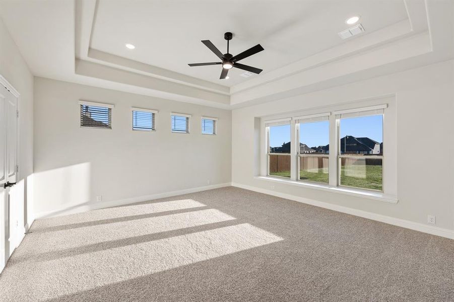 Spacious, unfurnished interior of a new home in Coyote Crossing, Godley (Image 17). Spacious, unfurnished interior of a new home in Coyote Crossing, Godley (Image 17).