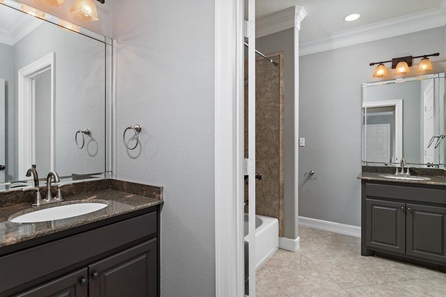 Furnished interior view inside a new home in , Beaumont (Image 14).