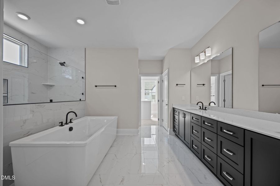 43-web-or-mls-2N6A3022