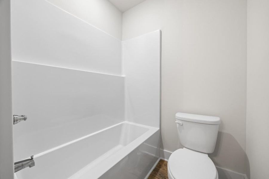 Furnished interior view inside a new home in , Hartwell (Image 18).