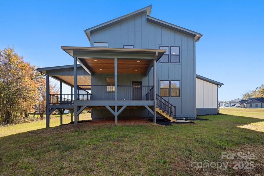 Exterior details and patio area of a home in , Asheville (Image 4).