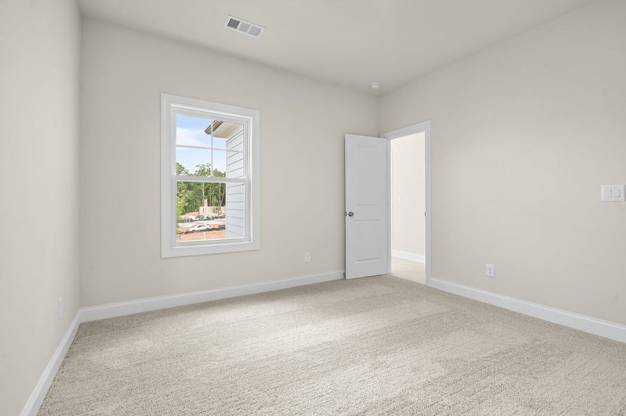 Representative unfurnished interior of a home built from the The Carter by The Providence Group in Aberdeen, Hoschton (Image 49).