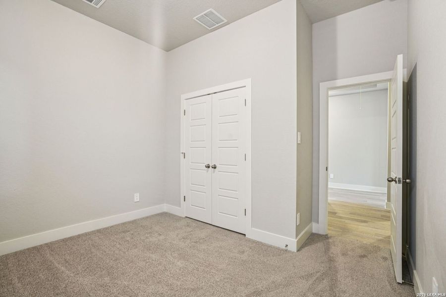 Spacious, unfurnished interior of a new home in Estancia Ranch - Classic Series, San Antonio (Image 31).