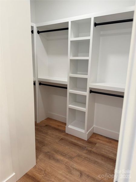 Walk-in CLoset Walk-in CLoset