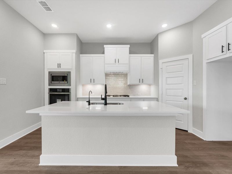 Furnished interior view inside a new home in Jubilee 50′, Hockley (Image 4).