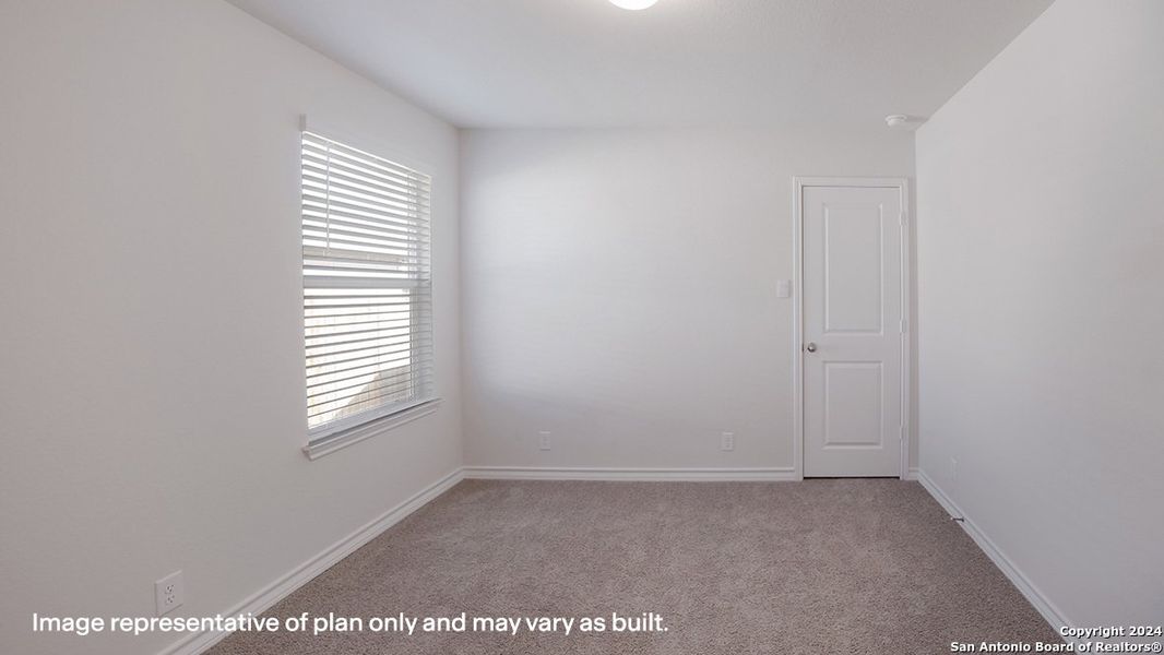 Spacious, unfurnished interior of a new home in Langdon, San Antonio (Image 15).