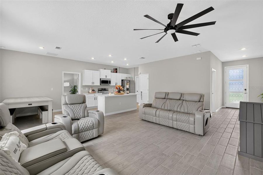 Furnished interior view inside a new home in Ocala, Ocala (Image 23).