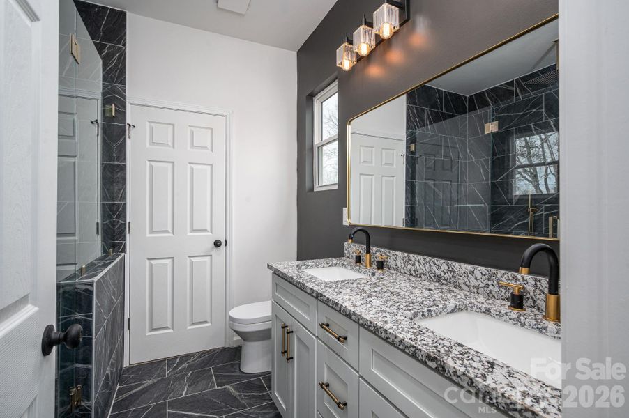 Furnished interior view inside a new home in , Cherryville (Image 11).