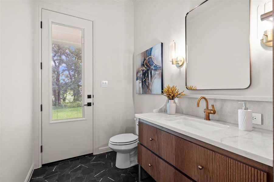 Furnished interior view inside a new home in , Weatherford (Image 38).