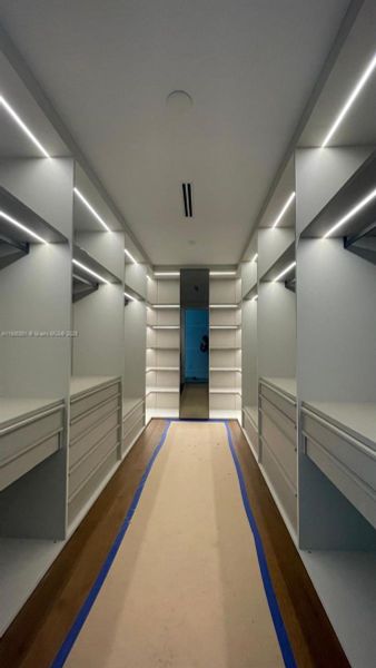 Spacious, unfurnished interior of a new home in , Coral Gables (Image 6). Spacious, unfurnished interior of a new home in , Coral Gables (Image 6).