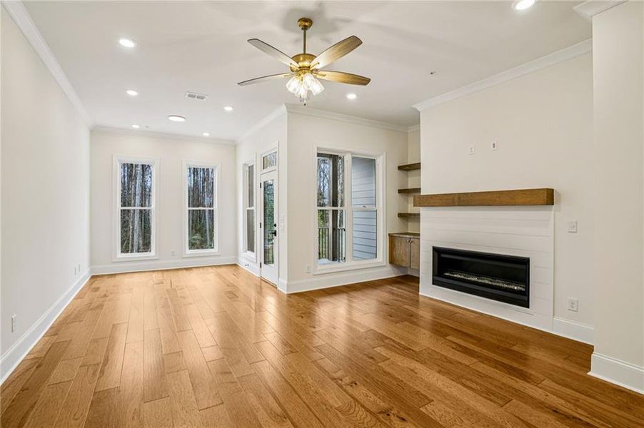 Spacious, unfurnished interior of a new home in Byers Park, Alpharetta (Image 26). Spacious, unfurnished interior of a new home in Byers Park, Alpharetta (Image 26).
