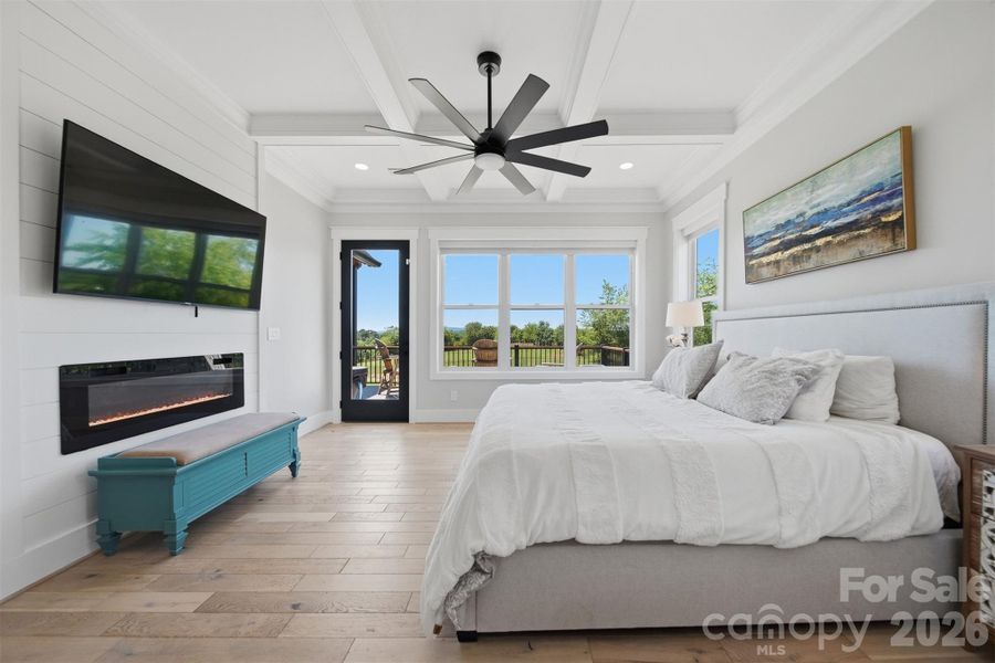 Furnished interior view inside a new home in , Hickory (Image 16).