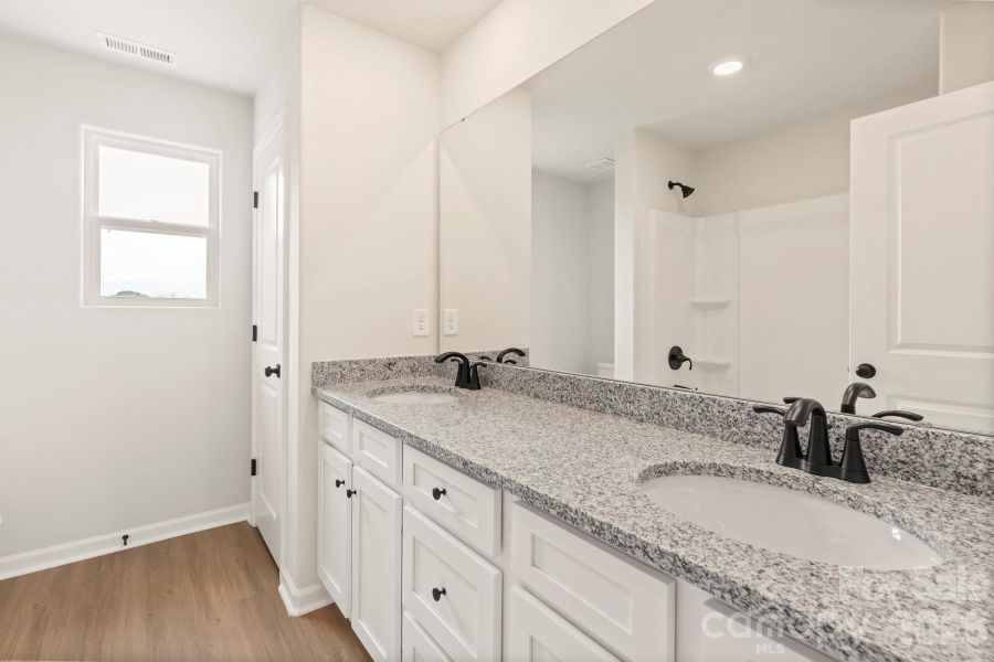 Furnished interior view inside a new home in Stagecoach Station, Gastonia (Image 6). Furnished interior view inside a new home in Stagecoach Station, Gastonia (Image 6).