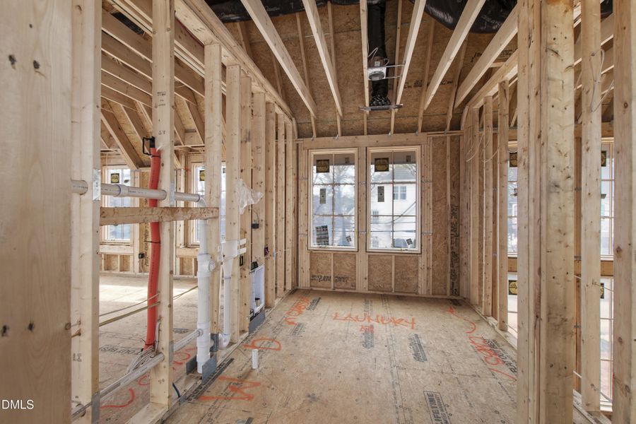 1500 Scales St Laundry