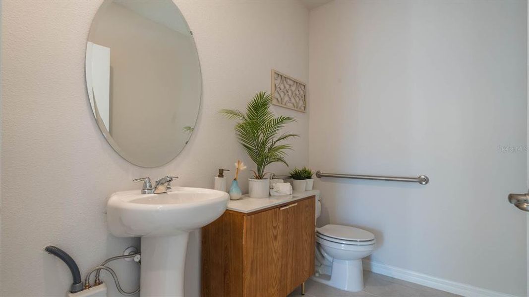 Furnished interior view inside a new home in Fox Branch, Lakeland (Image 9).
